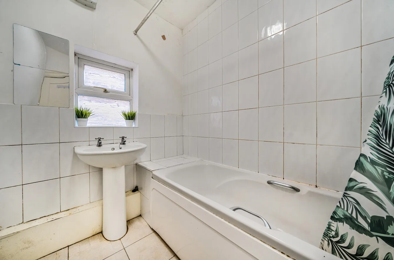 3 bed Semi-Detached