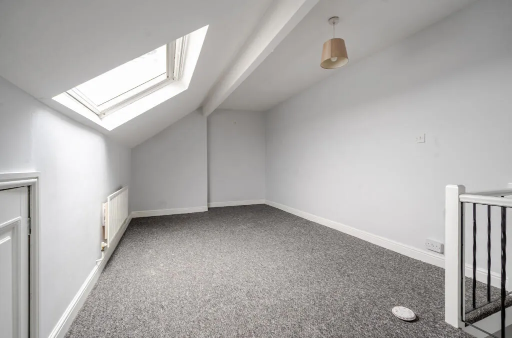 2 bed Terraced