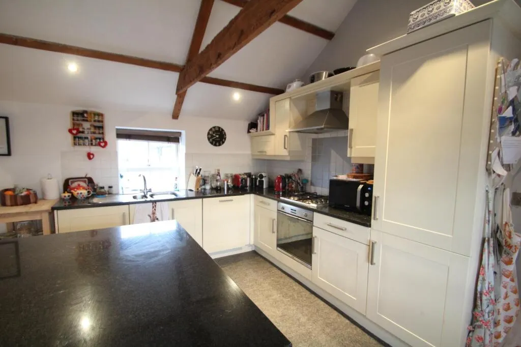 2 bed Apartment