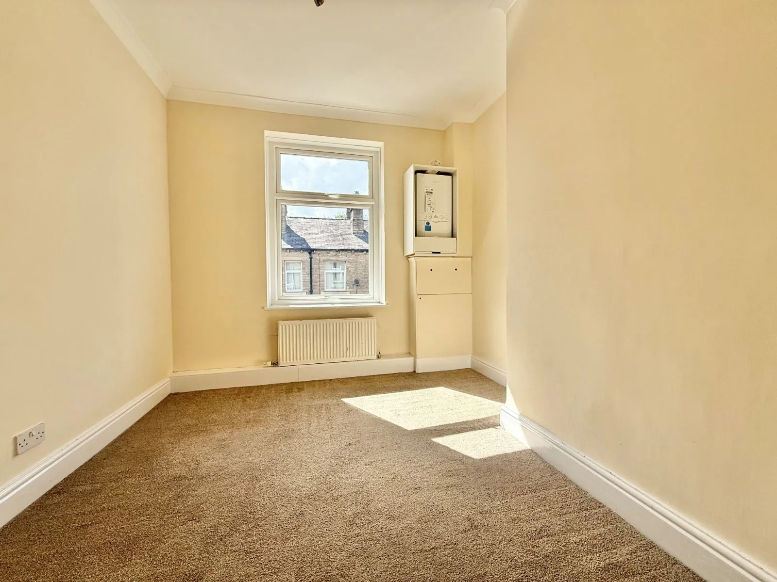 2 bed Terraced