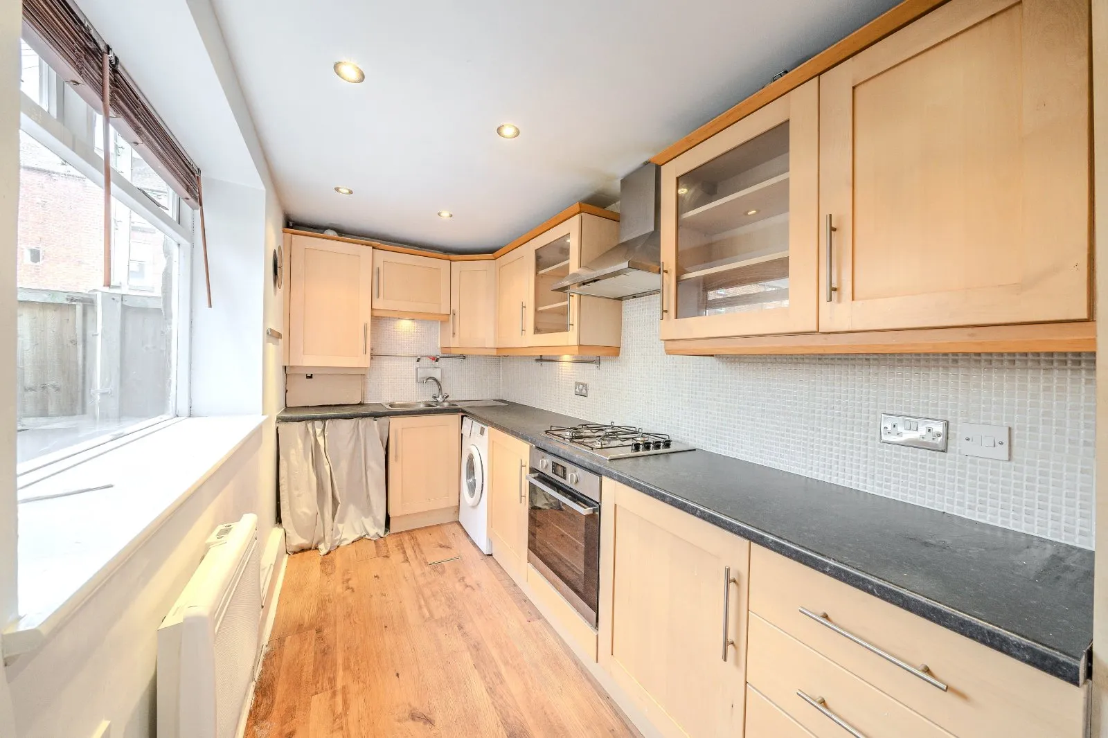 2 bed House