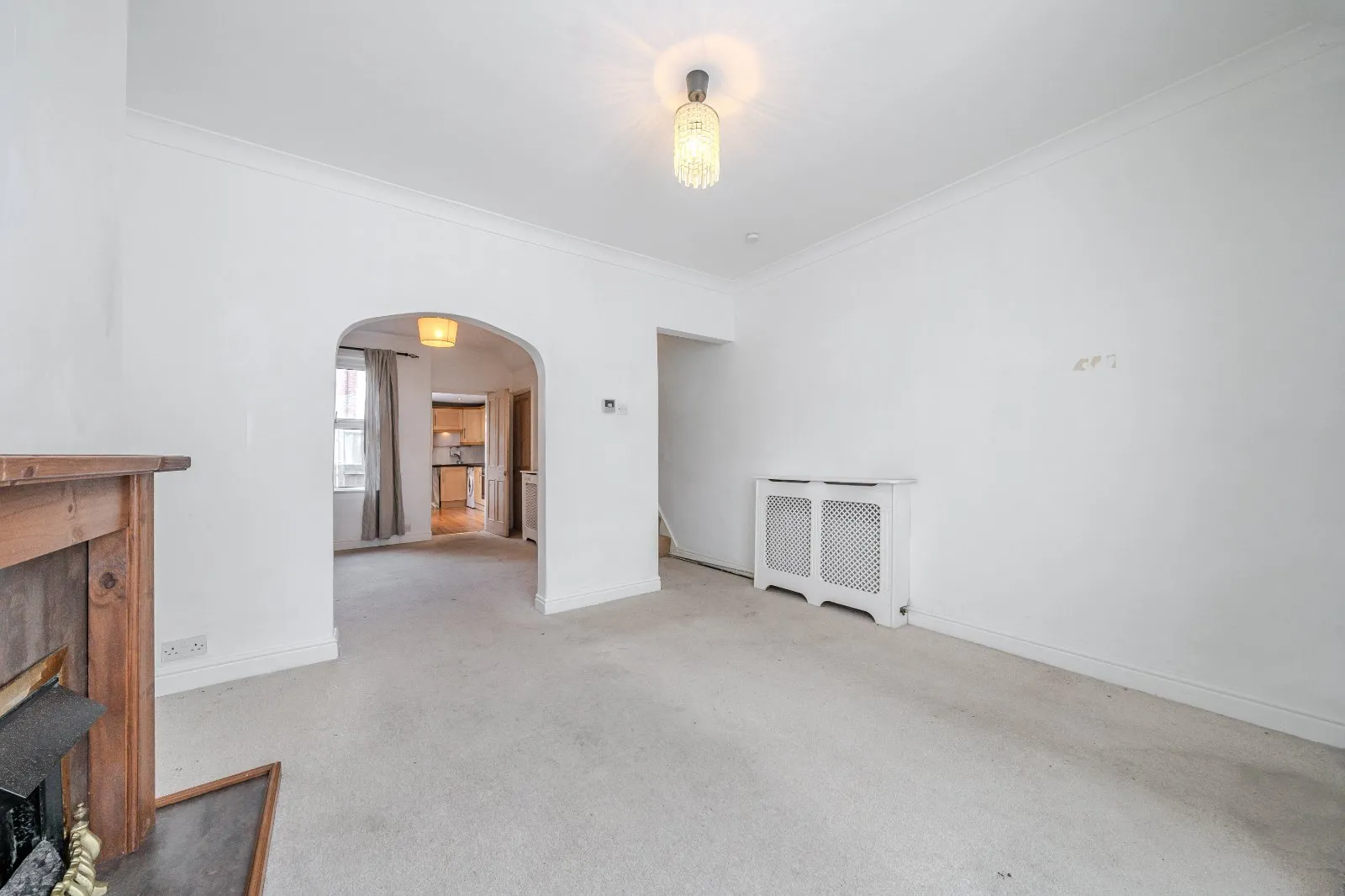 2 bed House