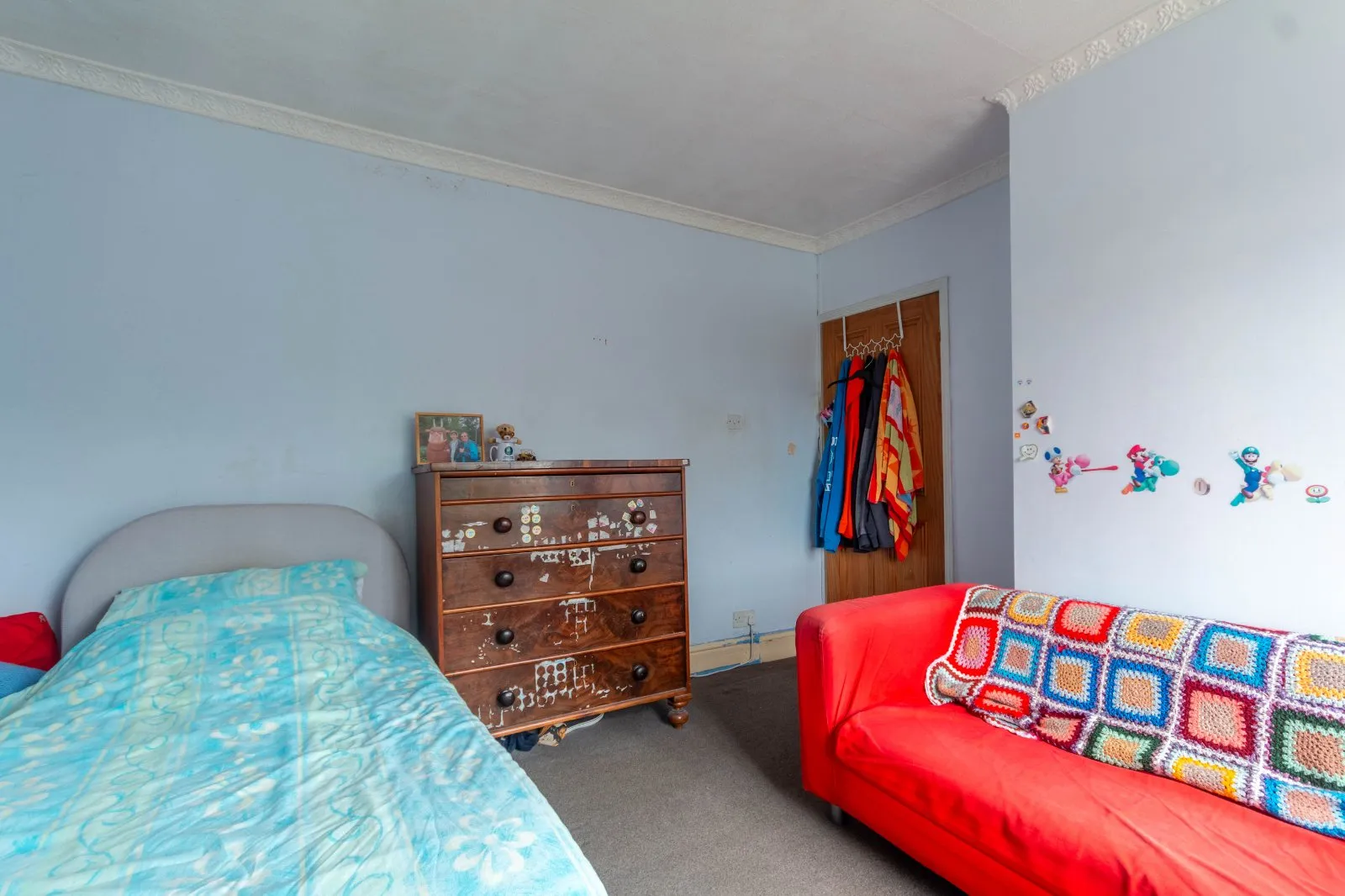 4 bed Semi-Detached