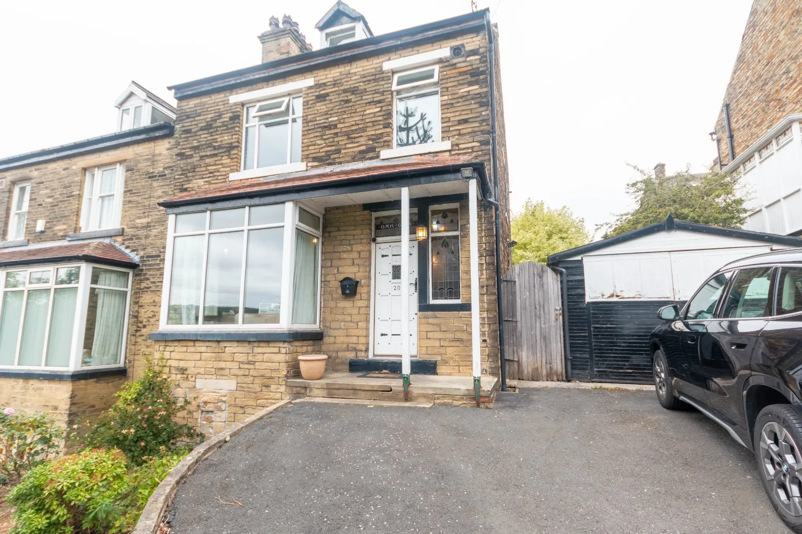 4 bed Semi-Detached