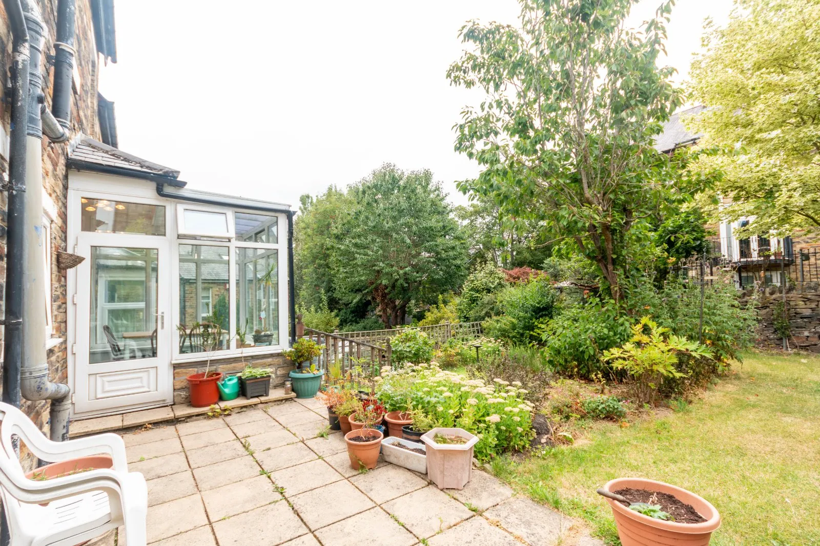 4 bed Semi-Detached