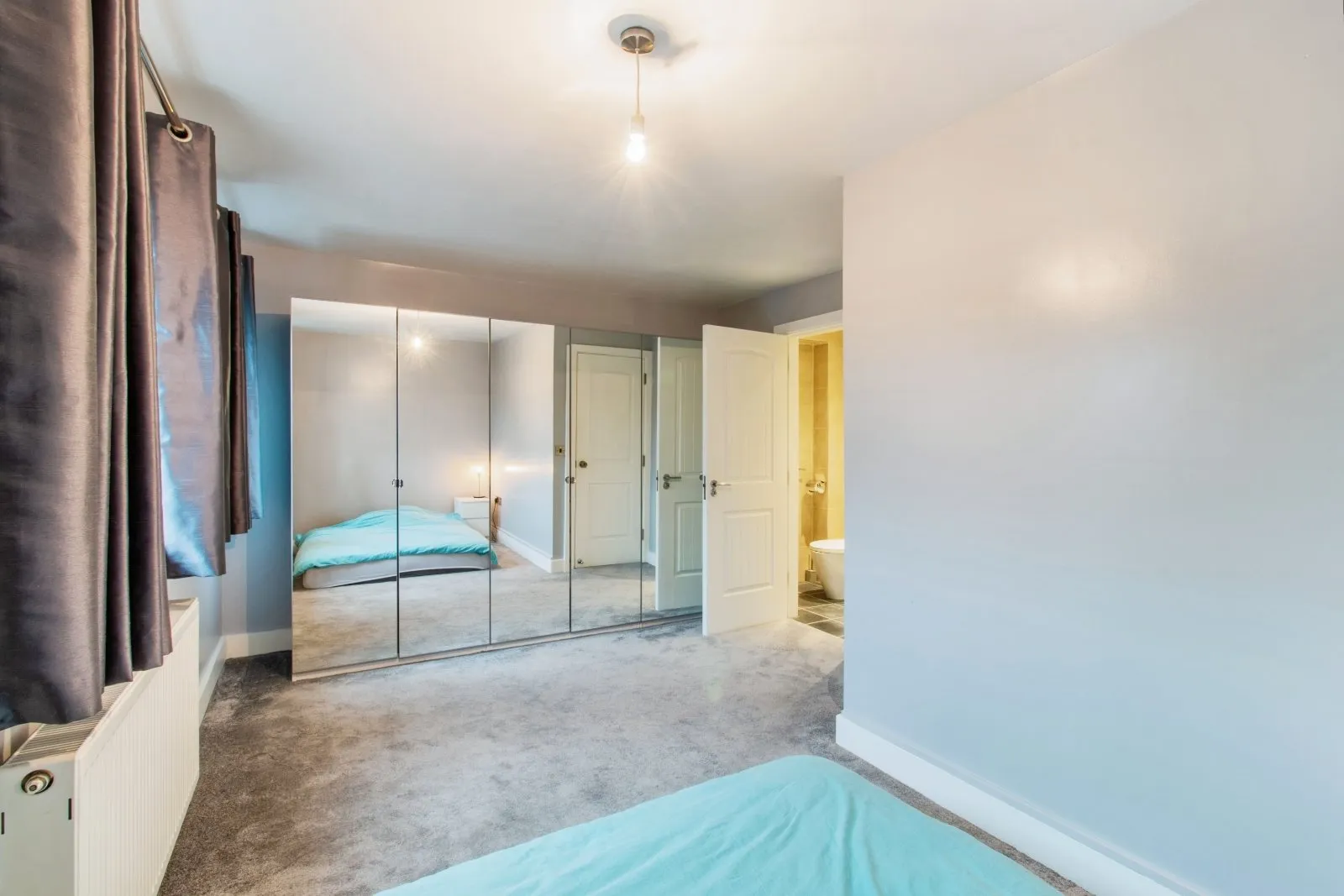 4 bed End of Terrace