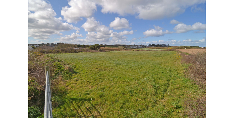 Almost 1 acre of land in a sought-after location close to the North Coast.
