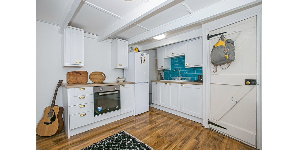 1 Bedroom End Terrace Cottage