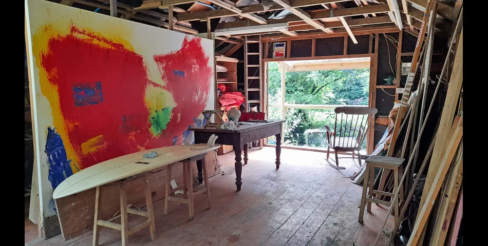 1 Acre of Woodland & Studio