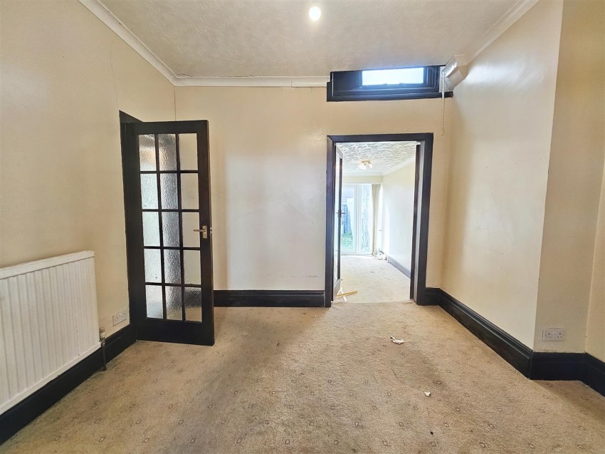 Woodcroft Avenue, Whitehall, Bristol, BS5 9AS