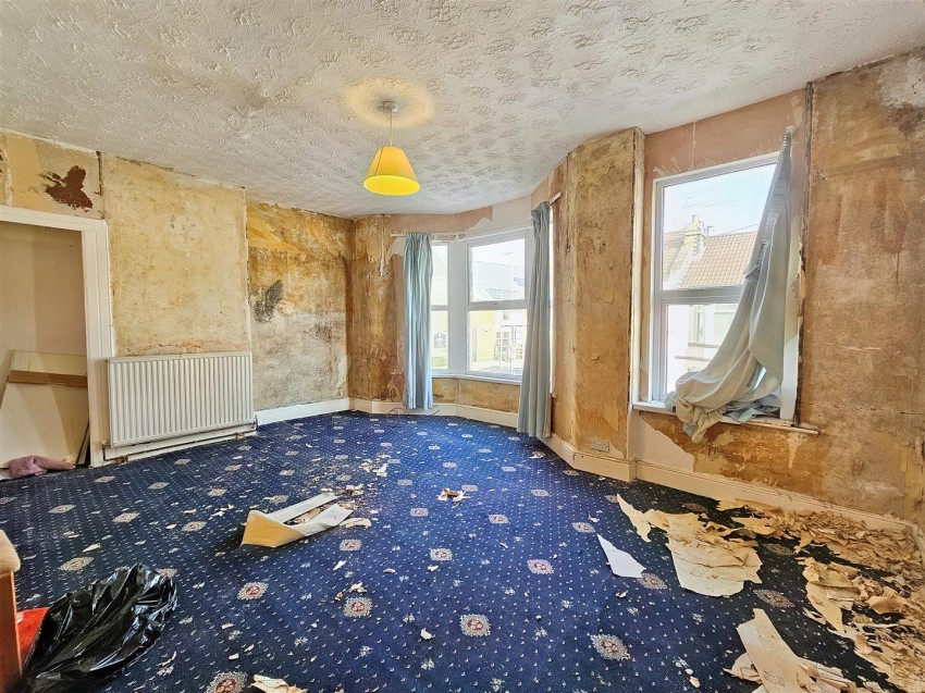 Woodcroft Avenue, Whitehall, Bristol, BS5 9AS