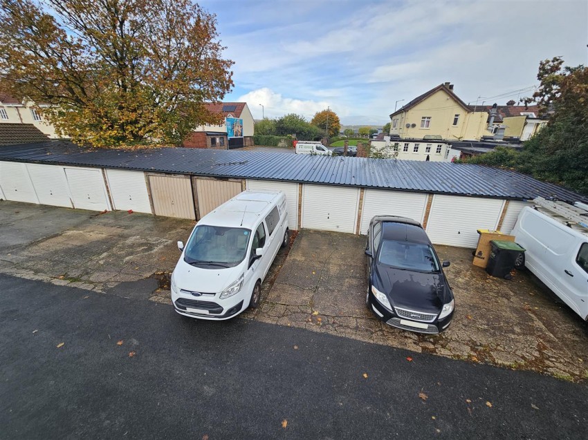 Oldmead Walk, Uplands, Bristol, BS13 7BL