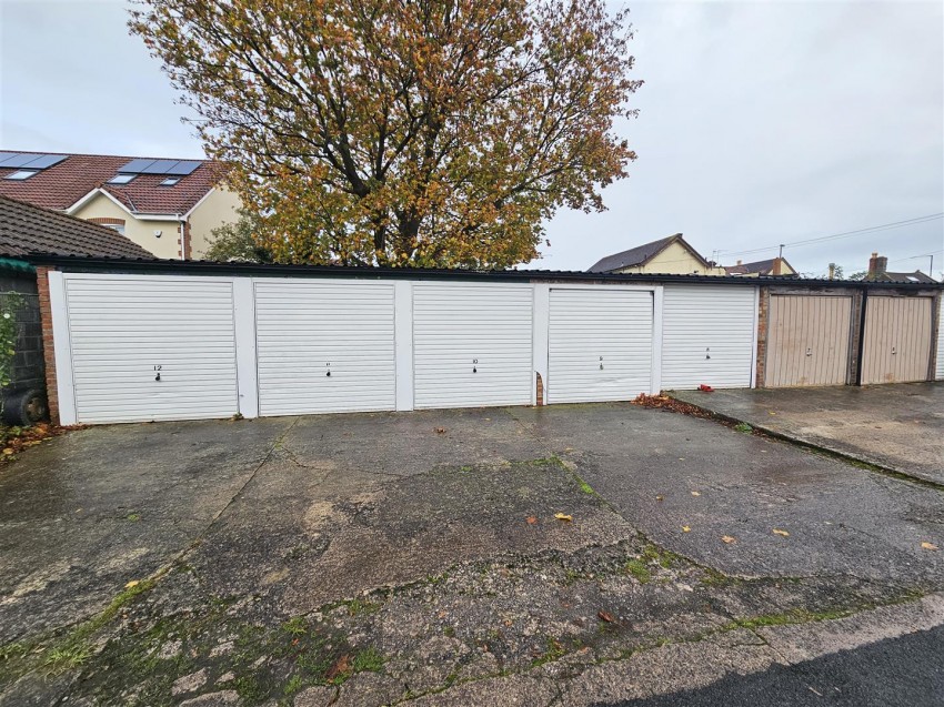 Oldmead Walk, Uplands, Bristol, BS13 7BL