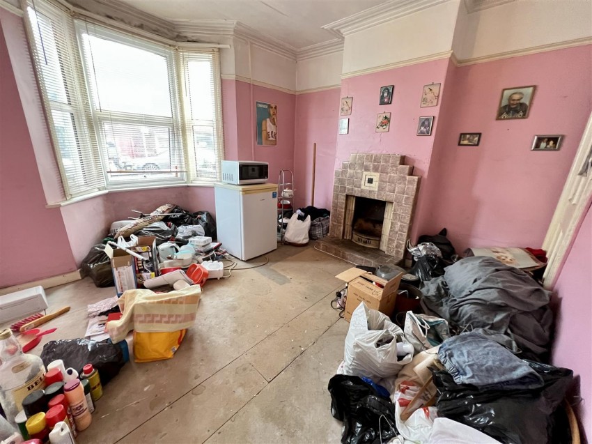 Mina Road, St Werburghs, Bristol, BS2 9XP