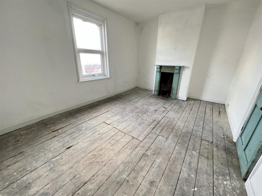 Mina Road, St Werburghs, Bristol, BS2 9XP