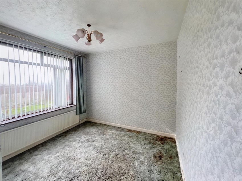 Parkwall Crescent, Barrs Court, Bristol, BS30 8HP