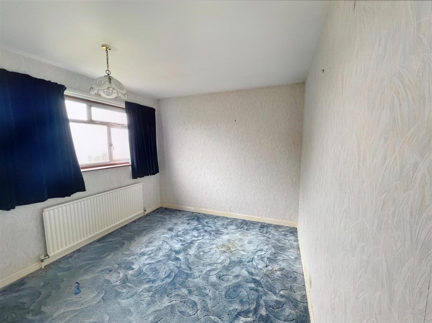 Parkwall Crescent, Barrs Court, Bristol, BS30 8HP