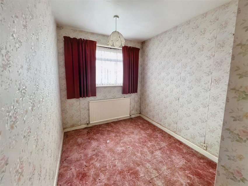 Parkwall Crescent, Barrs Court, Bristol, BS30 8HP