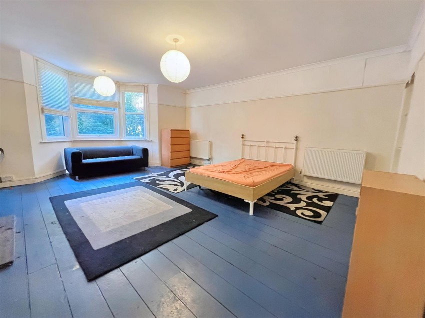 79, Cromwell Road, St Andrews, Bristol, BS6 5HA