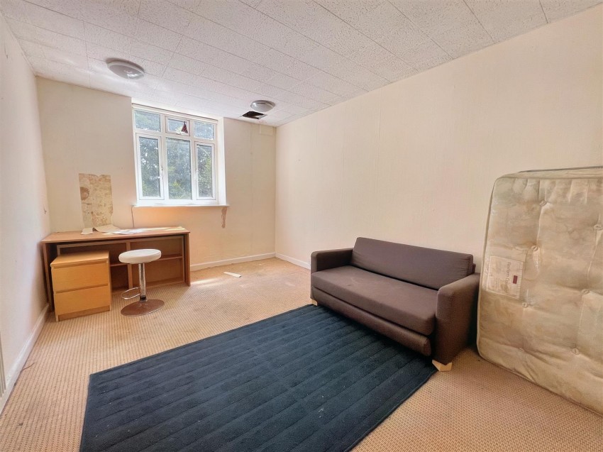 79, Cromwell Road, St Andrews, Bristol, BS6 5HA