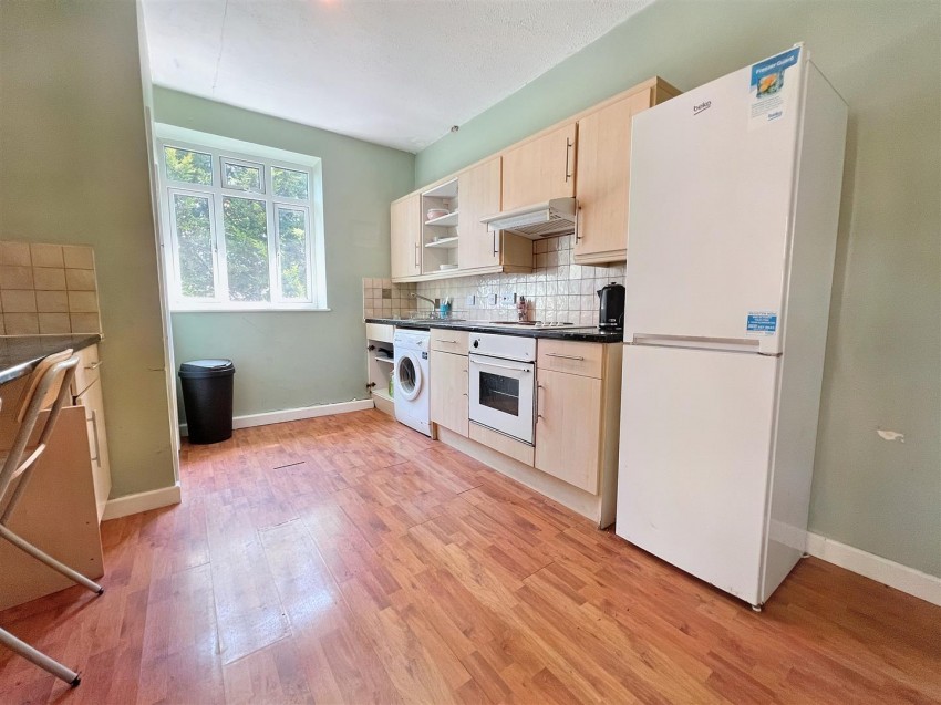 79, Cromwell Road, St Andrews, Bristol, BS6 5HA