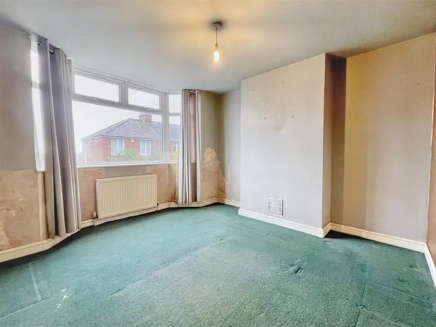 Queens Road, Knowle, Bristol, BS4 2LU