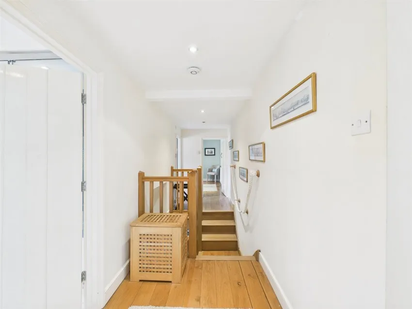Crofton Cottage, Bath Road, Bitton, Bristol, BS30 6LW