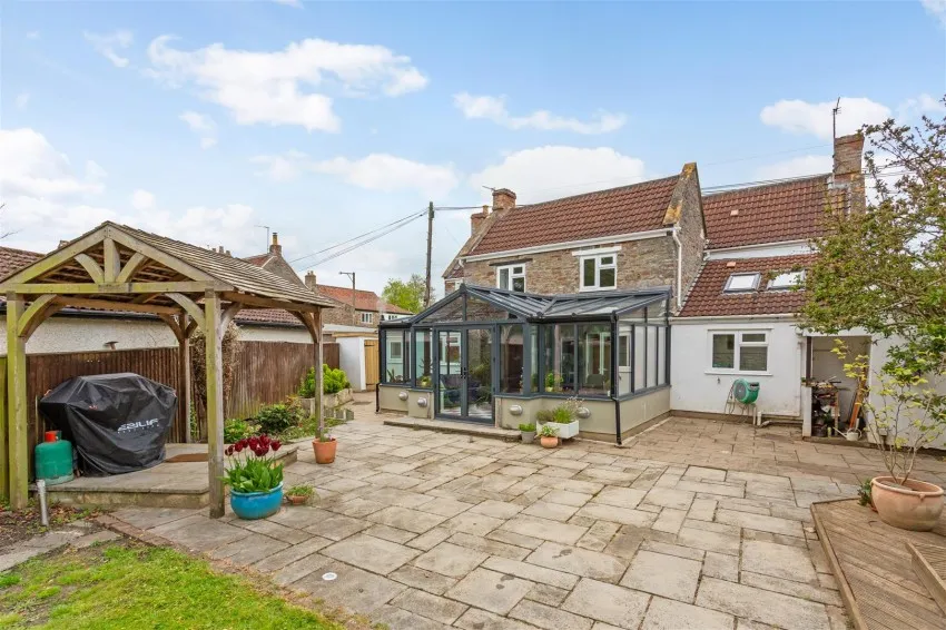 Crofton Cottage, Bath Road, Bitton, Bristol, BS30 6LW