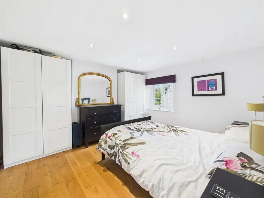 Crofton Cottage, Bath Road, Bitton, Bristol, BS30 6LW