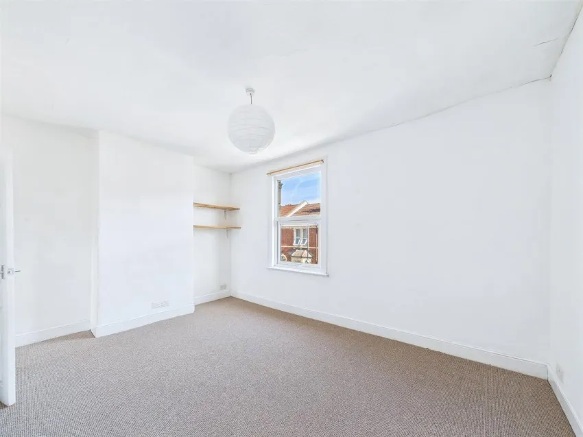 29, Mogg Street, St Werburghs, Bristol, BS2 9UB