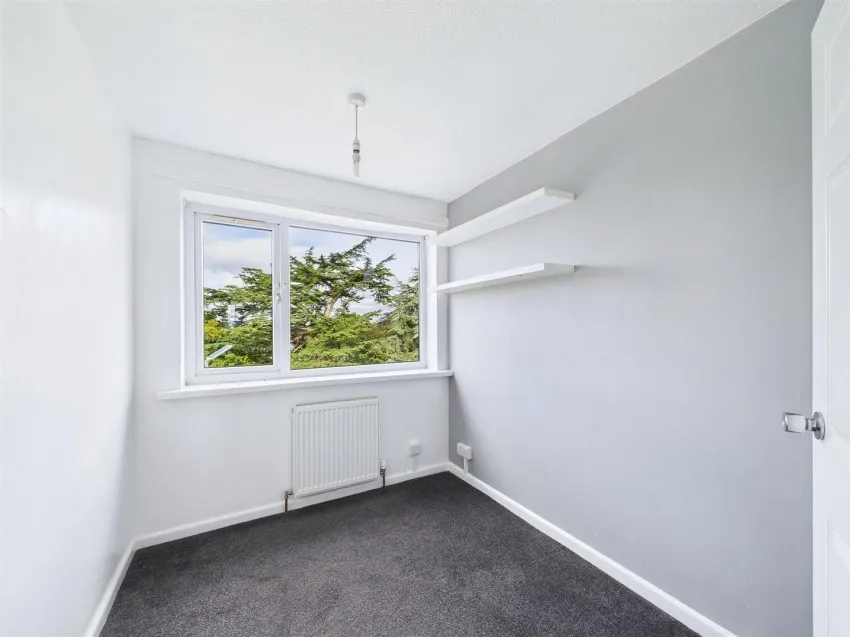 10 & 11, Abbotswood, Yate, BS37 4NG