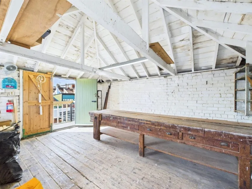 Thomas Yard, Bishop Road, Bishopston, Bristol, BS7 8LS