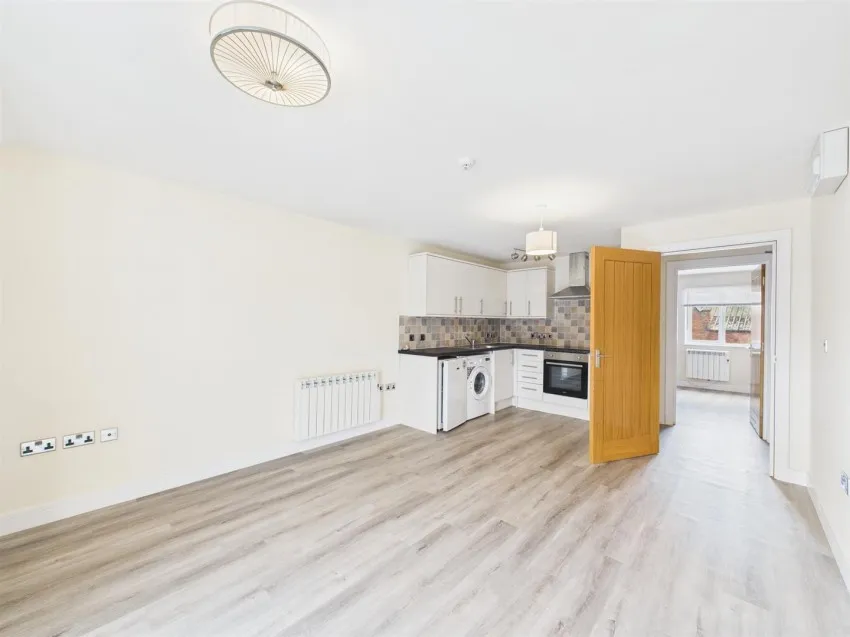 Lincoln House, Lincoln Street, Lawrence Hill, Bristol, BS5 0FB
