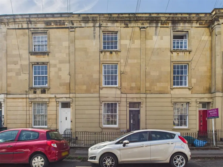 6,
                                Clevedon Terrace, Cotham,
                                Bristol, BS6 5TX