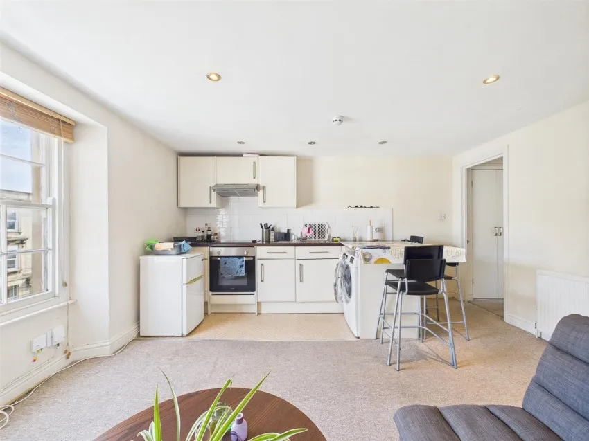 6,
                                Clevedon Terrace, Cotham,
                                Bristol, BS6 5TX
