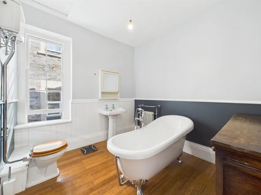 8,
                                Connaught Place, Weston-Super-Mare, BS23 2QA
