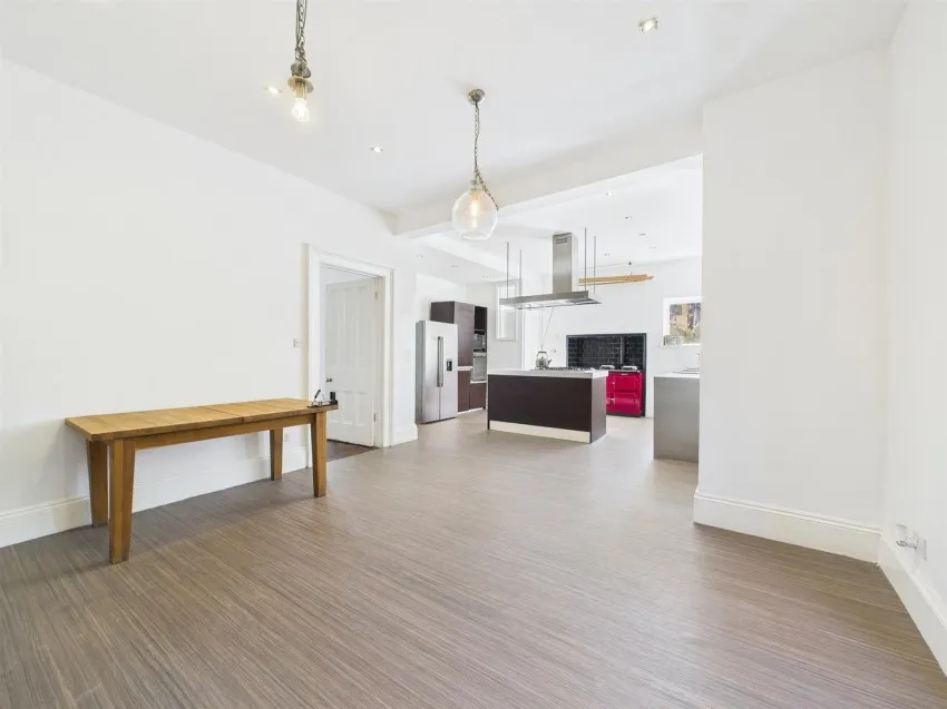8,
                                Connaught Place, Weston-Super-Mare, BS23 2QA