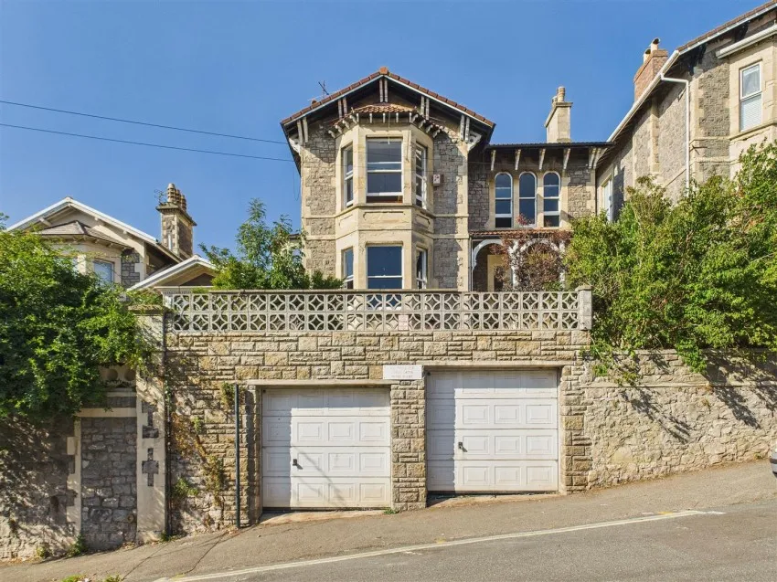 8,
                                Connaught Place, Weston-Super-Mare, BS23 2QA