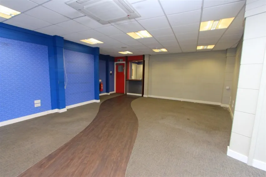 729, Fishponds Road, Fishponds, Bristol, BS16 3UW