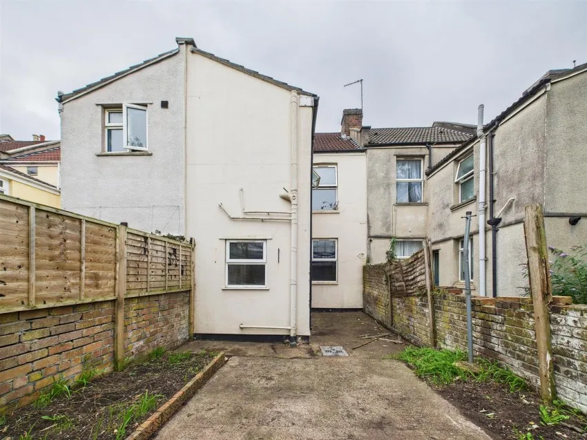 16, St Marks Grove, Easton, Bristol, BS5 0LJ