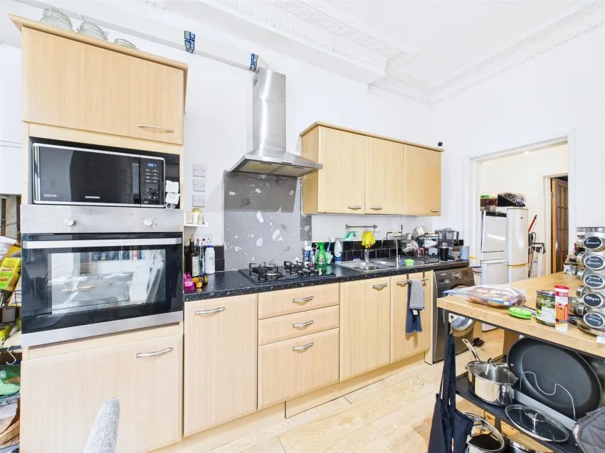 28, City Road, St Pauls, Bristol, BS2 8TP