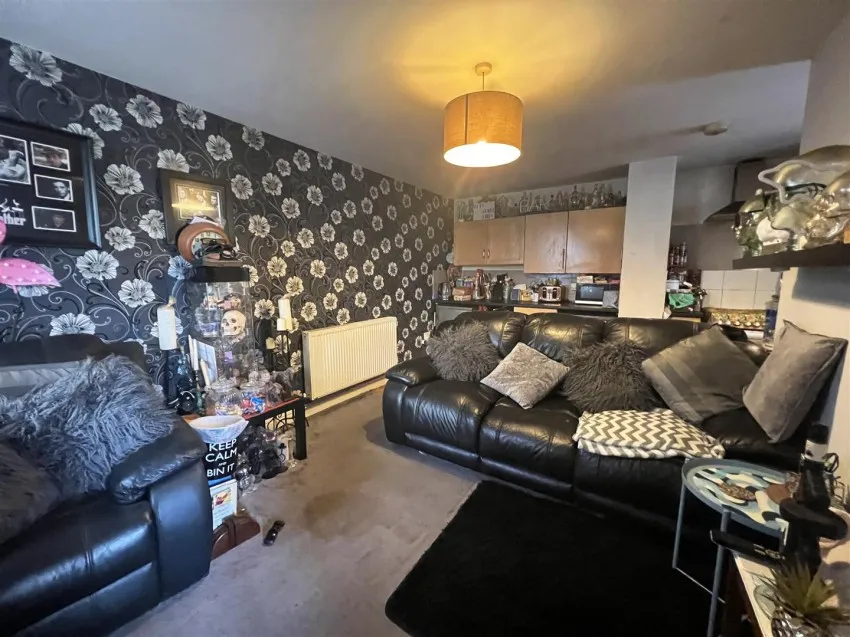 147, Two Mile Hill Road, Kingswood, Bristol, BS15 1BG