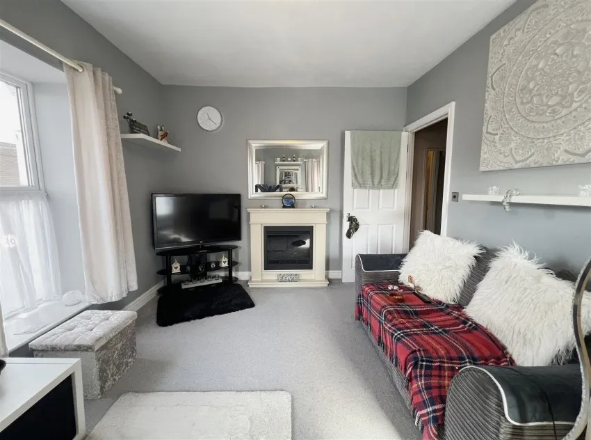 147, Two Mile Hill Road, Kingswood, Bristol, BS15 1BG