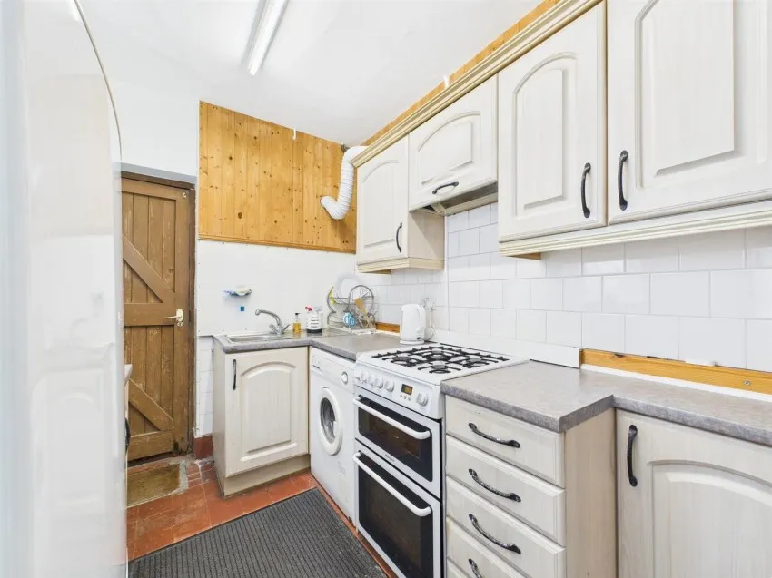 5, High Park, Knowle, Bristol, BS14 9AH