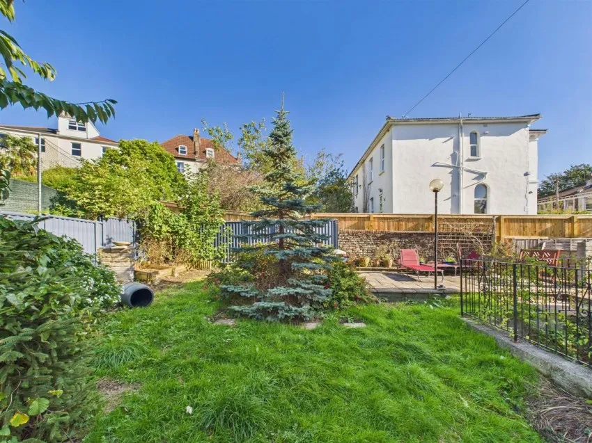 12, Cromwell Road, St Andrews, Bristol, BS6 5HG