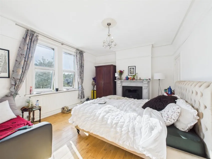 12, Cromwell Road, St Andrews, Bristol, BS6 5HG