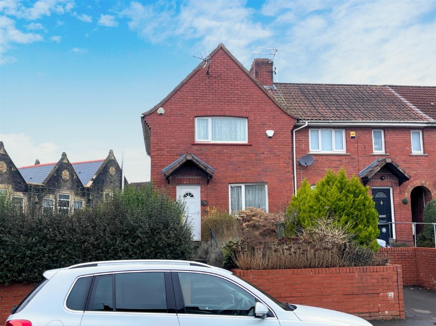 18, Kennard Road, Kingswood, Bristol, BS15 8AA