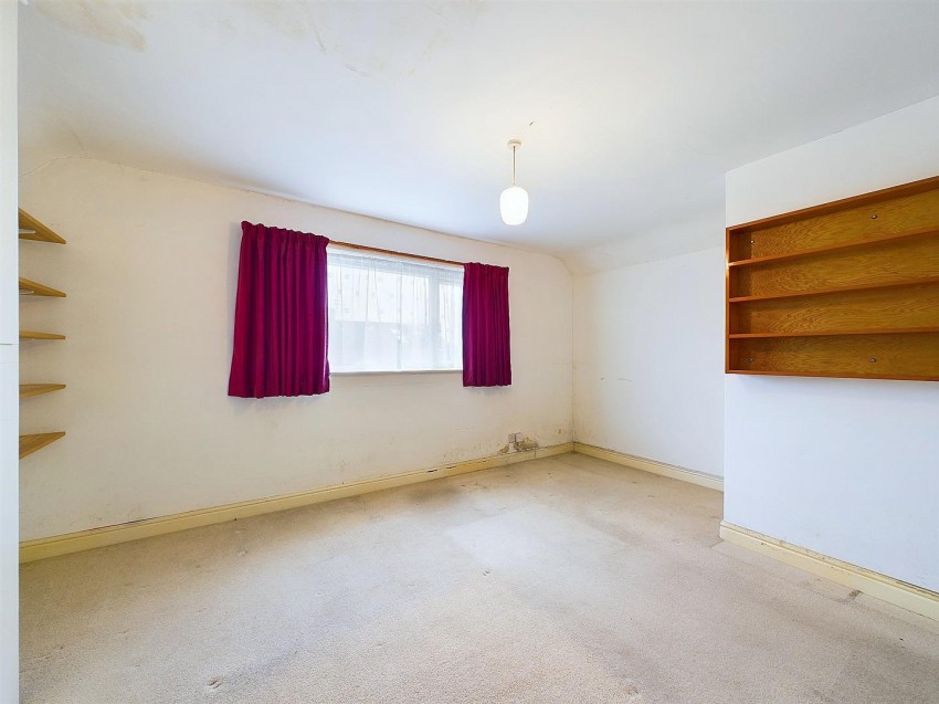 18, Kennard Road, Kingswood, Bristol, BS15 8AA