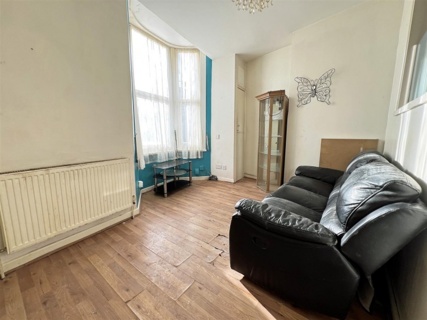 Flat 1, 41 Chaplin Road, Easton, Bristol, BS5 0JT