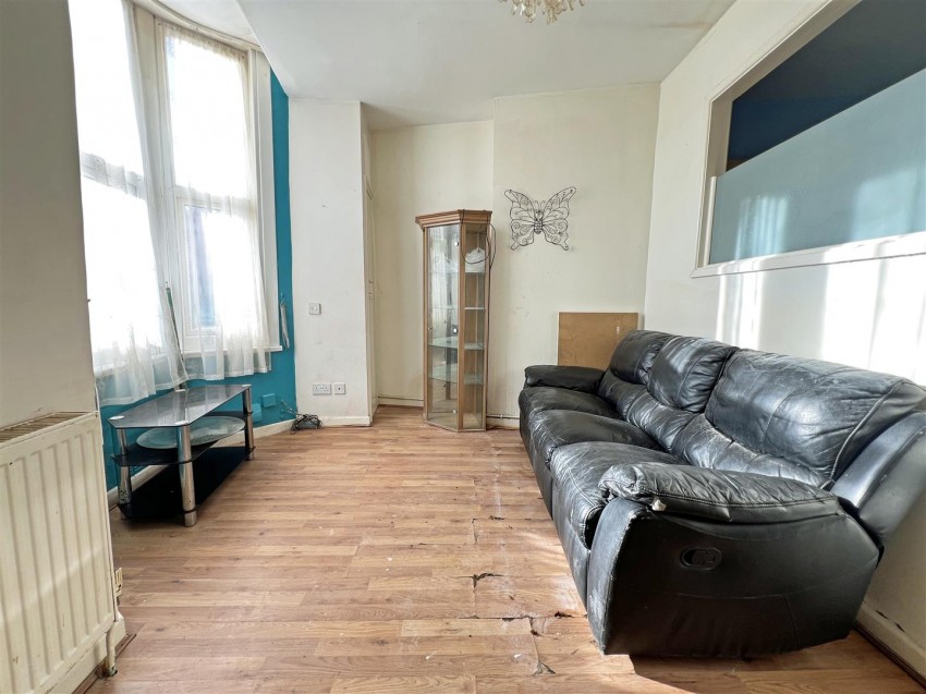 Flat 1, 41 Chaplin Road, Easton, Bristol, BS5 0JT